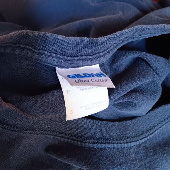 Vinage Women's Small T-shirt Y2K Colorado State Flag Navy Blue Crew Neck Gildan - Picture 7 of 7